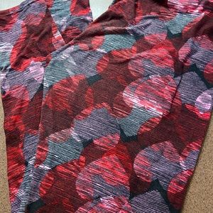 Lularoe heart leggings